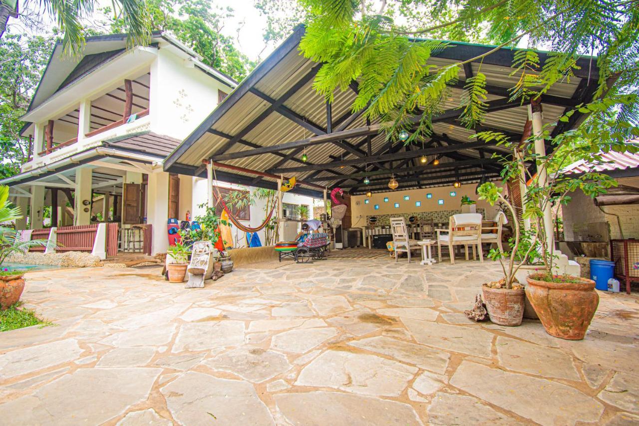 Mami Wata House Bed and Breakfast Kwale Buitenkant foto