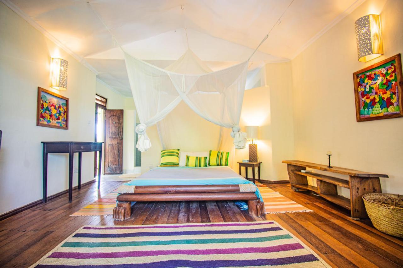Mami Wata House Bed and Breakfast Kwale Buitenkant foto